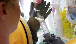 Reducing occupational exposures to chemotherapy drugs: The emergence of closed-system drug transfer Reducing occupational exposures to chemotherapy drugs: The emergence of closed-system drug transfer