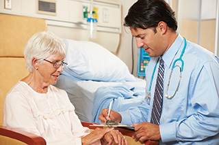 Researchers found that geriatric consultation occurred rarely in the preoperative period for kidney cancer. Researchers found that geriatric consultation occurred rarely in the preoperative period for kidney cancer.