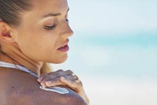 SPF30 Sunscreens Delay Melanoma in Preclinical Model SPF30 Sunscreens Delay Melanoma in Preclinical Model