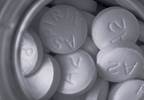 Use of Anti-inflammatory Analgesics Has a Positive Effect on Survival Outcomes in Ovarian Cancer Use of Anti-inflammatory Analgesics Has a Positive Effect on Survival Outcomes in Ovarian Cancer